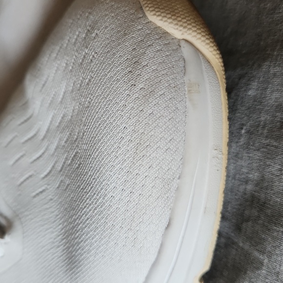 Adidas womans white size 7.5 response foam tennis shoe - Picture 14 of 16